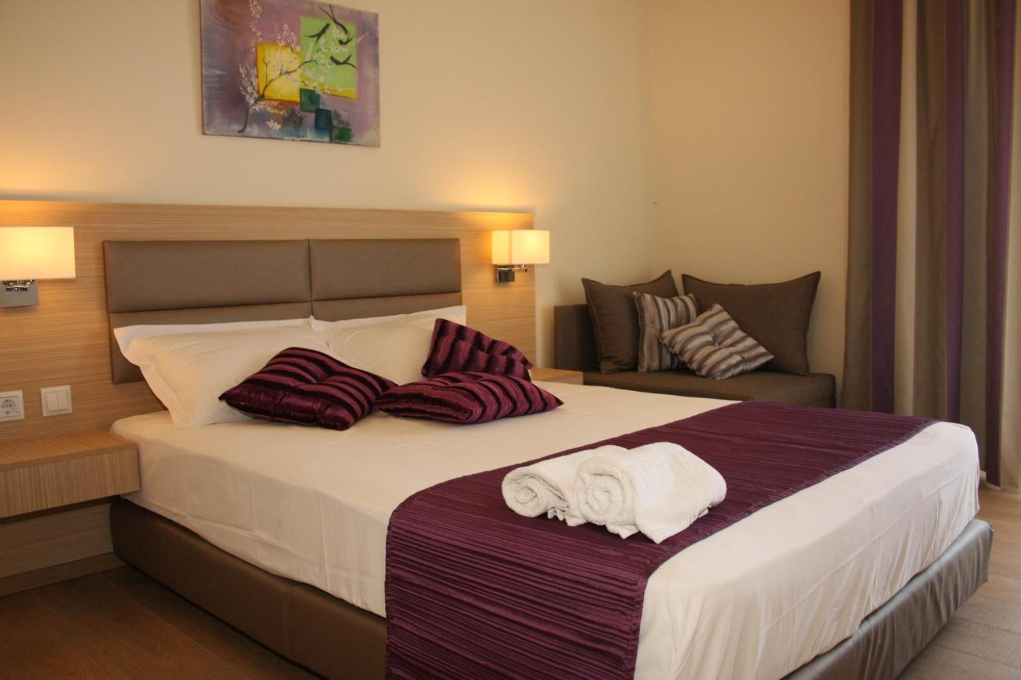 Leonidas Apartments And Suites Mola Kalyva Ngoại thất bức ảnh