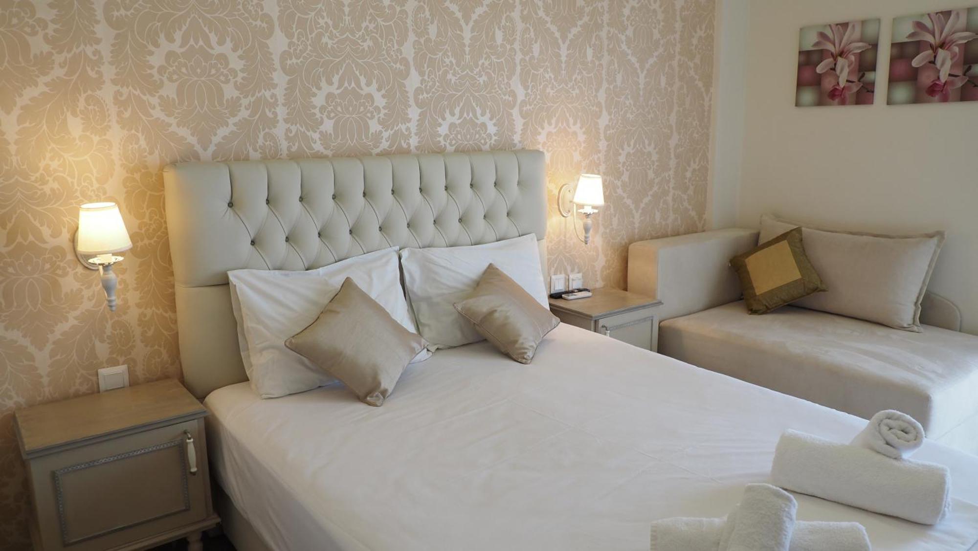 Leonidas Apartments And Suites Mola Kalyva Ngoại thất bức ảnh