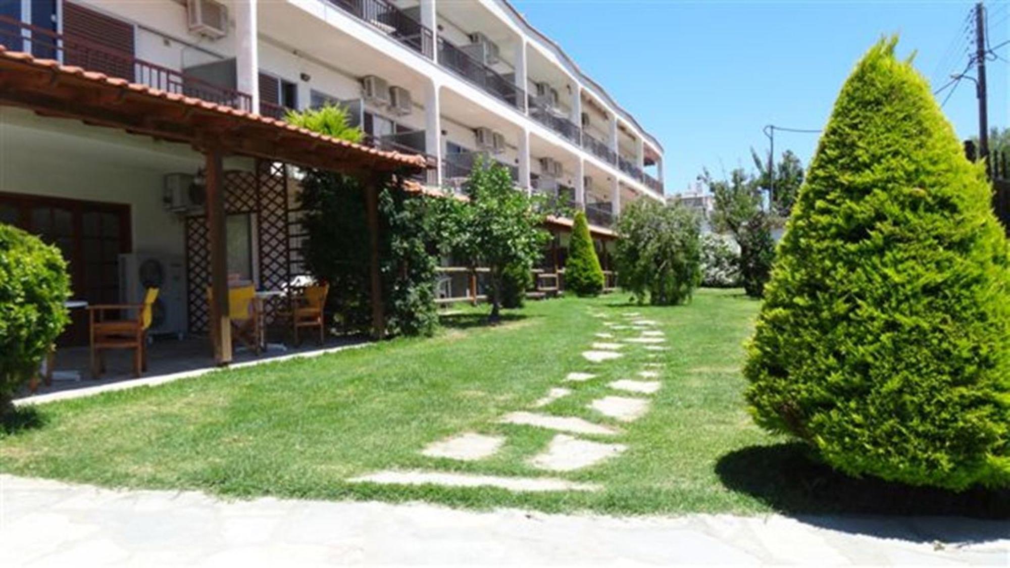Leonidas Apartments And Suites Mola Kalyva Ngoại thất bức ảnh